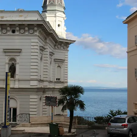 Superior Seaview Apartment Opatija