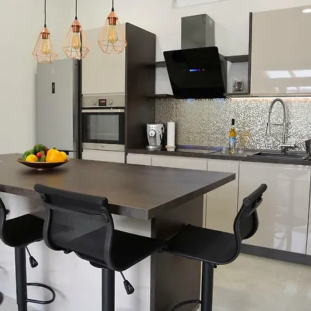 Apartment Superior Seaview