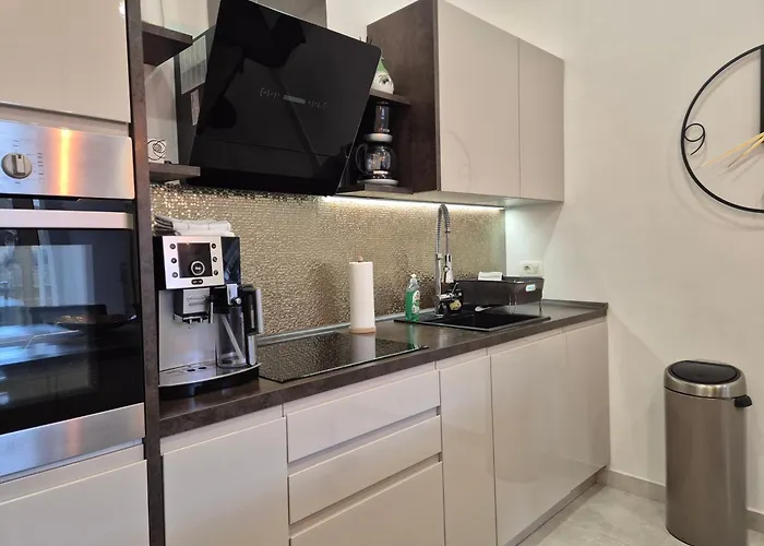 Superior Seaview アパート