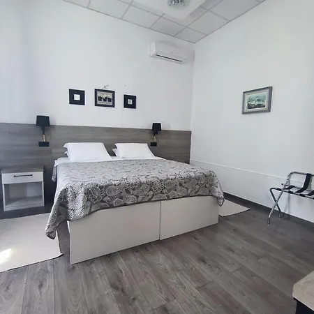Superior Seaview Daire *