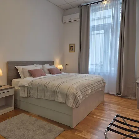 Superior Seaview Daire