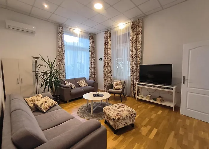 Superior Seaview Апартаменты *