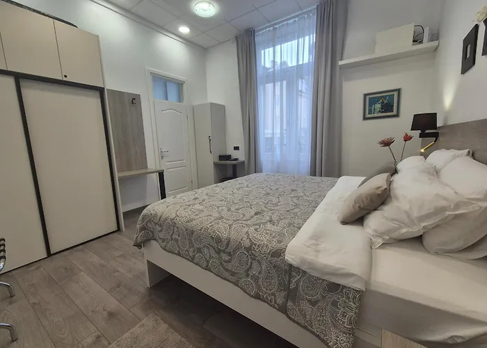 Superior Seaview Апартаменты *