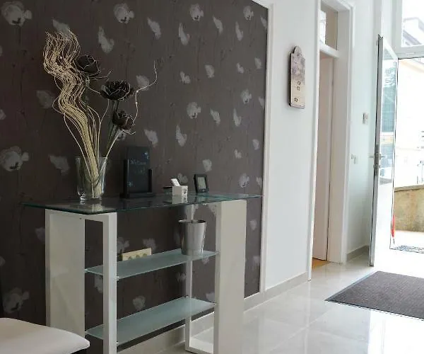 Superior Seaview Апартаменты