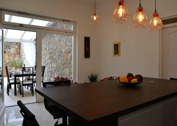 Superior Seaview Апартаменты