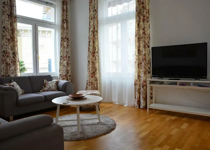 Superior Seaview Апартаменты