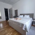 Апартаменти Superior Seaview Опатія